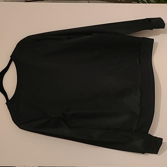 ADIDAS sweater - Picture 3 of 3